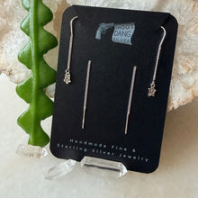 Load image into Gallery viewer, Forget Me Not Flower Threaders