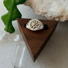 Load image into Gallery viewer, 24k Sunburst Signet
