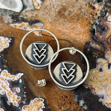 Load image into Gallery viewer, Triangle Lasso Post Earrings
