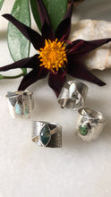 Load image into Gallery viewer, Hammered Moss Agate Ring
