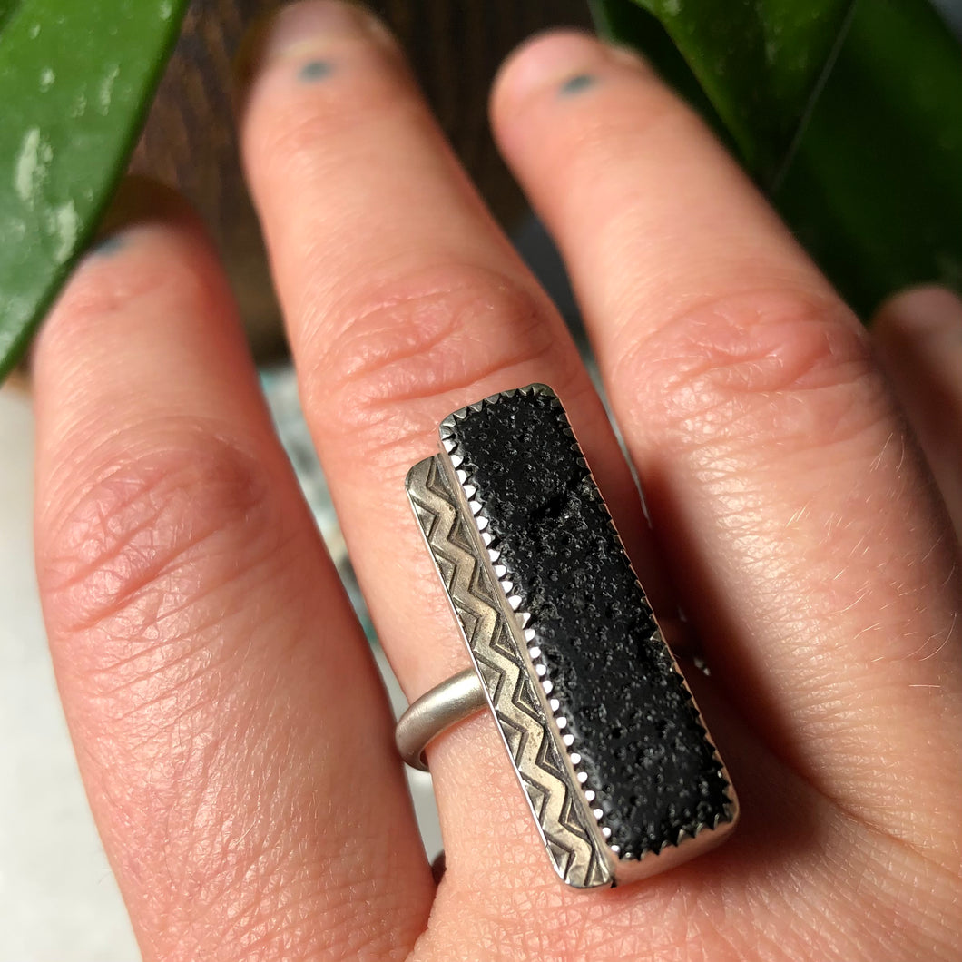 Zigzag Lava Ring