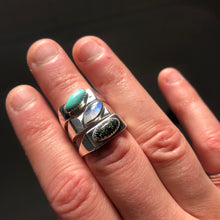 Load image into Gallery viewer, New Lander Turquoise Signet Ring
