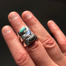 Load image into Gallery viewer, Kingman Turquoise Signet Ring
