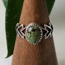 Load image into Gallery viewer, Triangles &amp; Turquoise Ring
